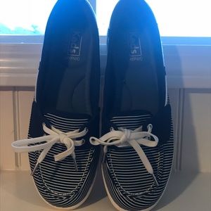 💙 Keds navy and white slides 💙
